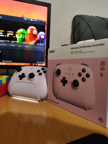 Controle 8BitDo Ultimate 2.4G Wireless