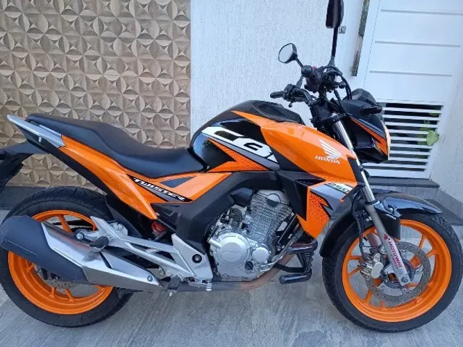 Honda 250 twister 2019 muito nova!!