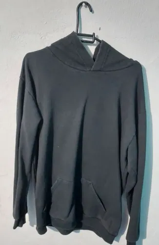 Moletom Canguru Tamanho: G Cor: Preto - Shein