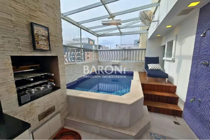 Cobertura duplex à venda em Moema Pássaros, 189m², 3 suítes, jacuzzi, área externa com pis