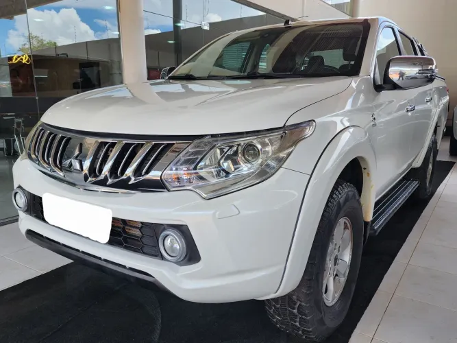 Mitsubishi L200 Triton Sport HPE 2.4 CD Diesel Aut. 2018