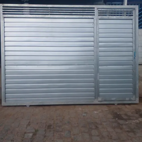 Portão com fechadura stam, estrutura metalon 5050 lambri baguetado, todo galvanizado