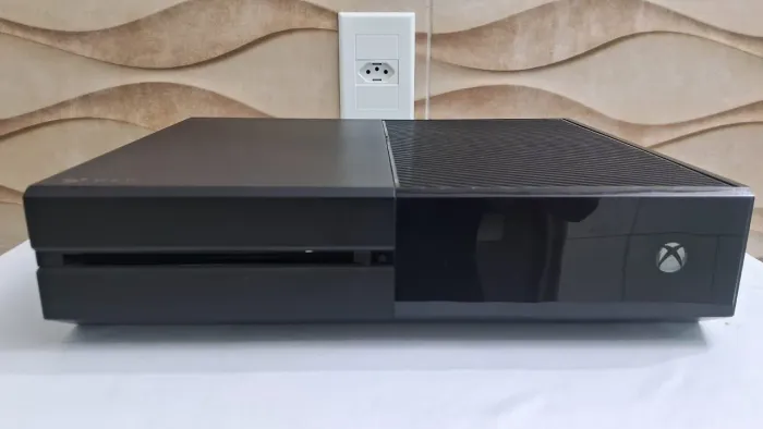 Xbox One Fat Impecável, Com Vários Jogos.