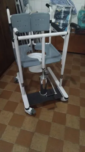 Cadeira De Transferência Elevatória Supermedy Ct Com Rodas Ate 135kg