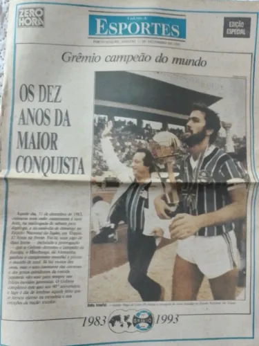 ITEM DE COLECIONADOR - Caderno ZH 10 anos Grêmio Campeão do Mundo  - 1993 