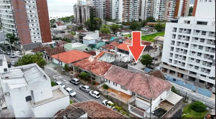 Terreno à venda, 282,66m² - Agronômica - Florianópolis/SC