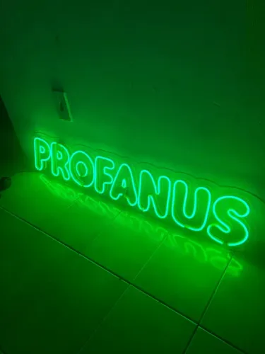 Nome Personalizado em Led Neon