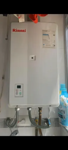 Rinnai E33 (REU-2401FEH) Gás Natural