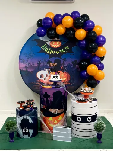 Alugo Pegue e monte Halloween