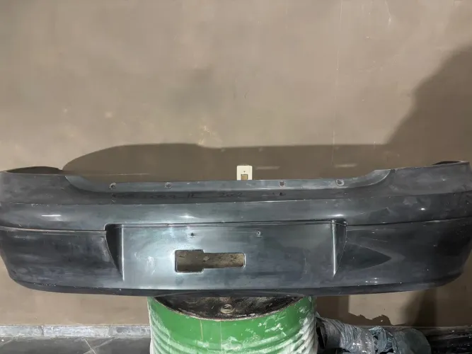 Para-choque Traseiro Corsa II sedan - 2002/2012 