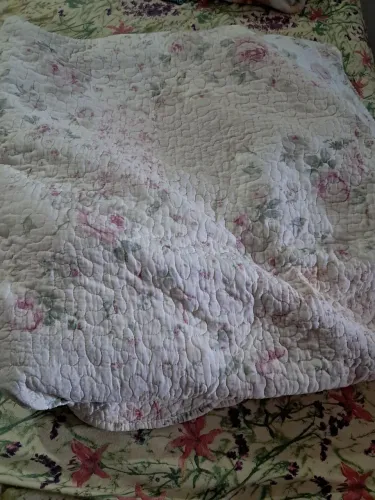 Linda colcha de cama de casal
