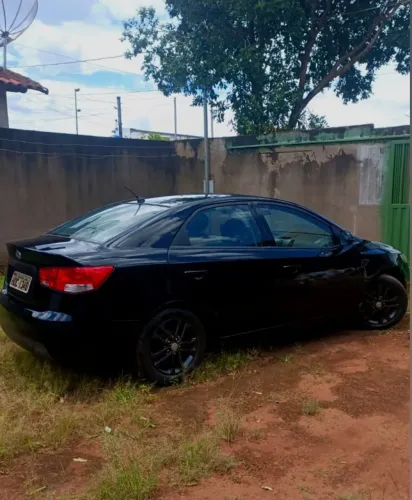 Kia Motors Cerato 1.6 16V Mec. 2011