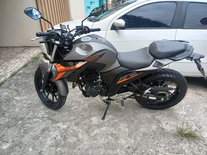 Yamaha Fazer 250 - Impecável