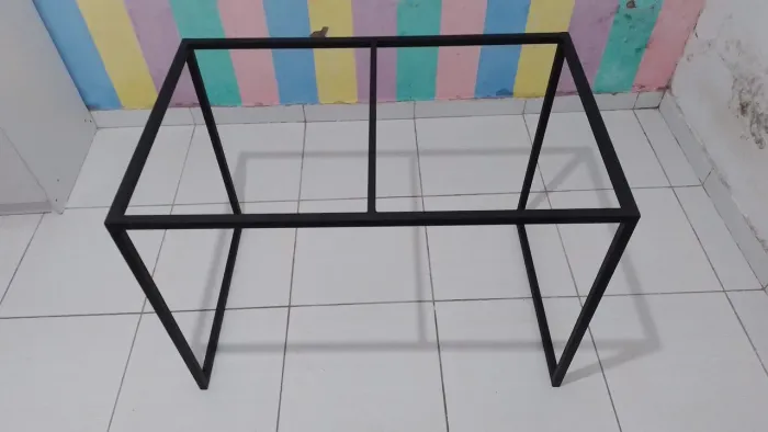 ?*FABRICAÇÃO DE ARMAÇÕES DE MESA?