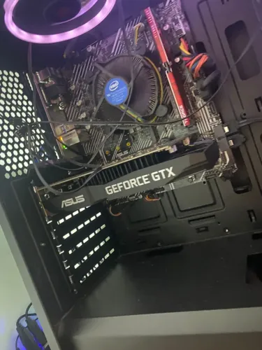 Placa de Vídeo GTX 1650 ASUS 4GB GDDR5