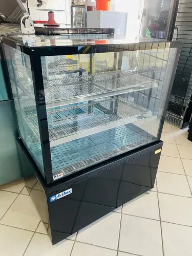 MB VITRINE AQUECIDA FRILUX