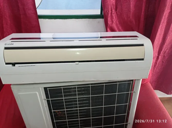 Ar condicionado 12000Btus Quente e frio