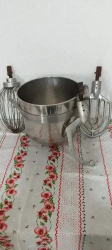 Batedeira Suprema 20k completa 