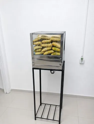 Estufa para pamonhas com suporte