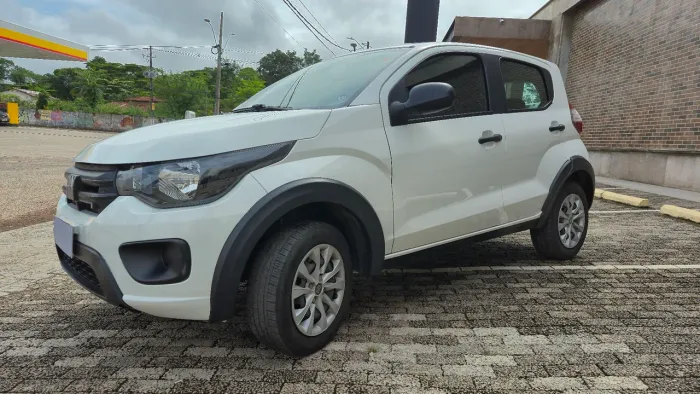 Fiat Mobi Like 1.0 Fire Flex 5P. 2024