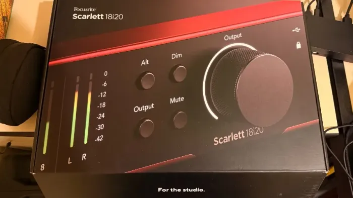 Placa Focusrite Scarlett 18i20