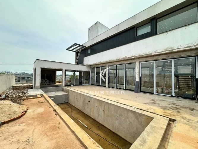 CASA À VENDA NO CONDOMÍNIO MONT BLANC RESIDENCE