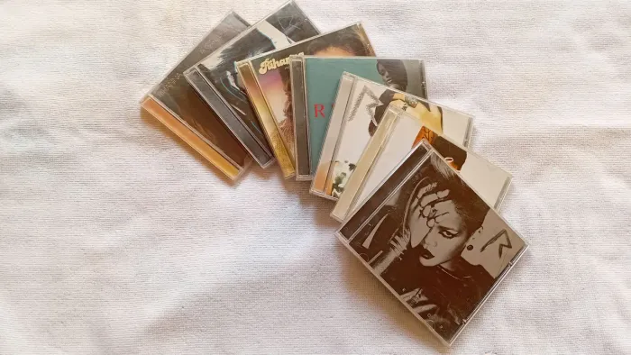 [A Venda - Atualizado] Cd's da Rihanna 