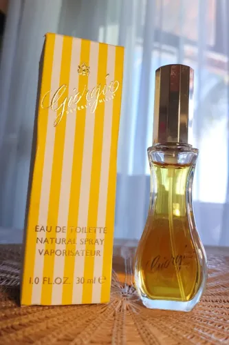 Perfume Giorgio Beverly Hills 30ml Original c/ Caixa