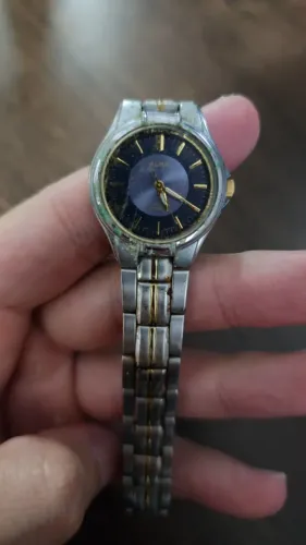 Relógio ALBA by Seiko vintage, modelo V501-0DT0