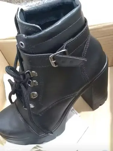vendo bota Salto