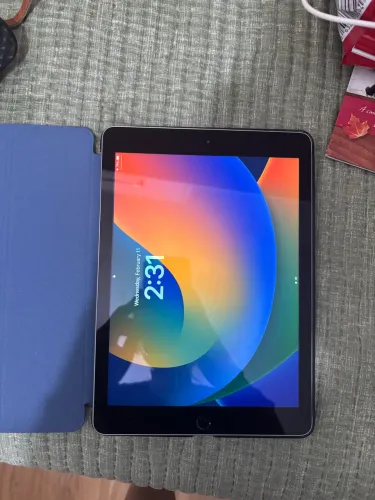 Ipad 5ª geração 128GB cor prata