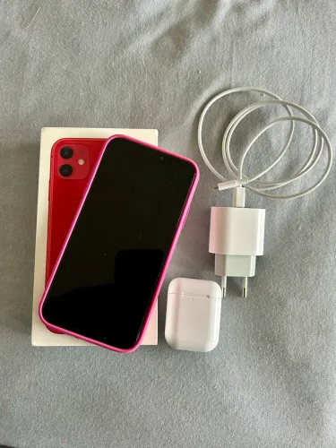 iPhone 11 256gb + capa+ caixa + fone + carregador 