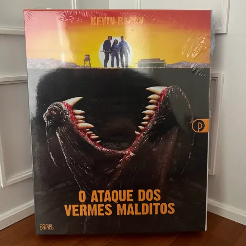 Ataque dos Vermes Malditos Bluray OP LACRADO