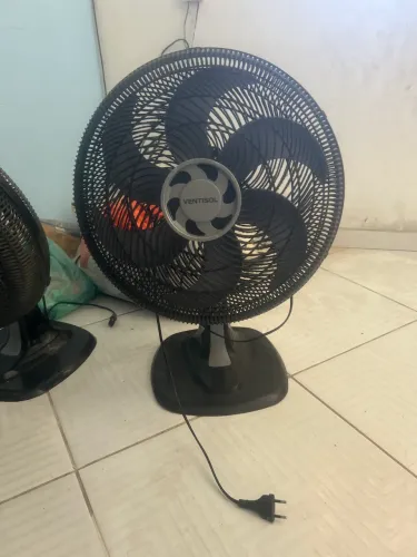 Ventilador quase novo venta bem