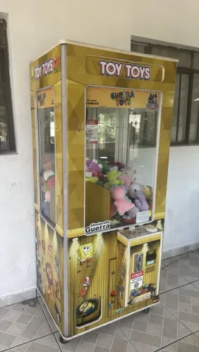 MÁQUINA DE PEGAR PELÚCIAS - GRUA TOY TOYS