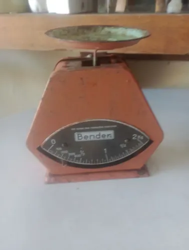 Balança Bender 2kg antiga 