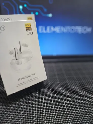 QCY HT08 Melobuds PRO Cancelamento de ruido ativo Branco original Lacrado
