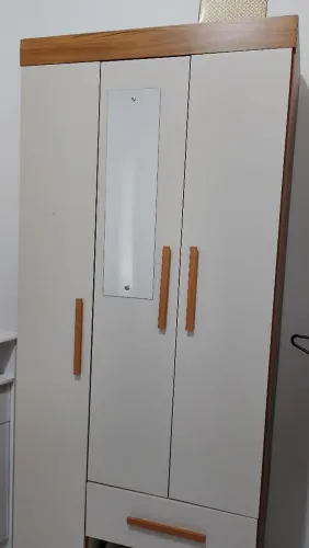 Vendo guarda roupa novo 450,00