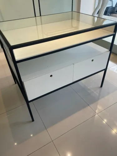 Mesa expositora 