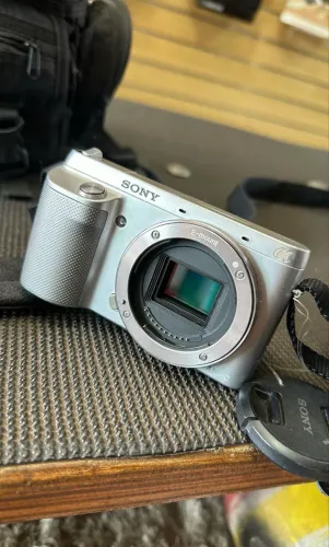 Camera Sony Nex F3