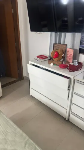 Cômoda 4 Gavetas