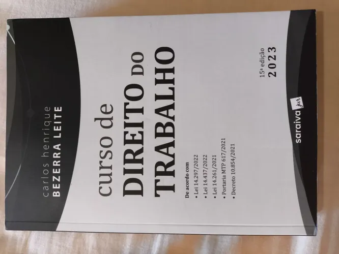 Livro de Direito do Trabalho ( ACEITO TROCAS)