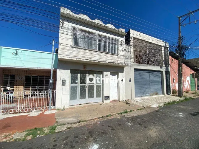 Casa com 2 dormitórios para alugar, 120 m² por R$ 2.056,98/mês - Cabral - Teresina/PI