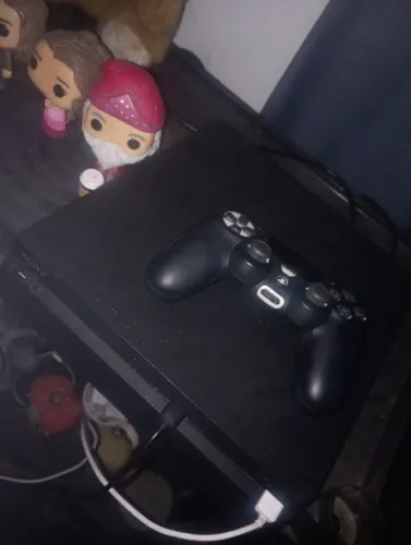 Ps4 slim + controle 