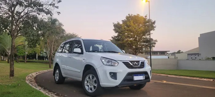 Chery Tiggo 2.0 16V Aut. 5P 2015