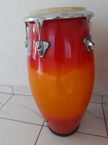 PAR DE CONGAS RAUL/BAUER (vermelha)