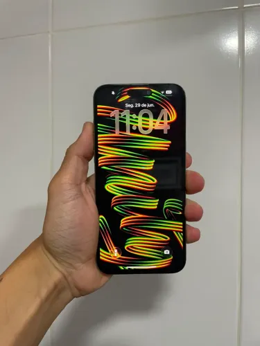 iPhone 15 Pro Max impecável