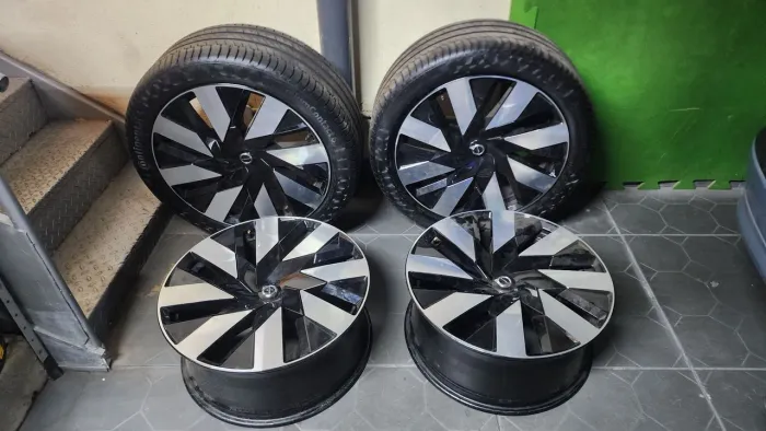 Vendo RODAS ARO 21 ORIGINAL VOLVO
