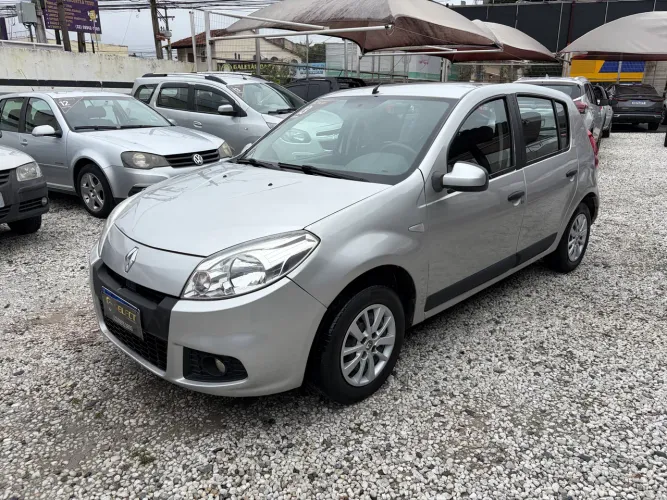 Renault Sandero Expression Hi-flex 1.6 8V 5P 2013