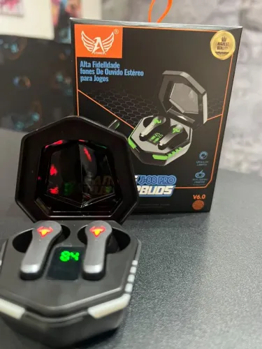 Fone de ouvido Bluetooth gaming J-88 com borrachinha
